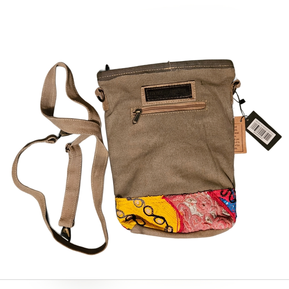 Vintage Addiction Decorative Crossbody‎ Bag Purse